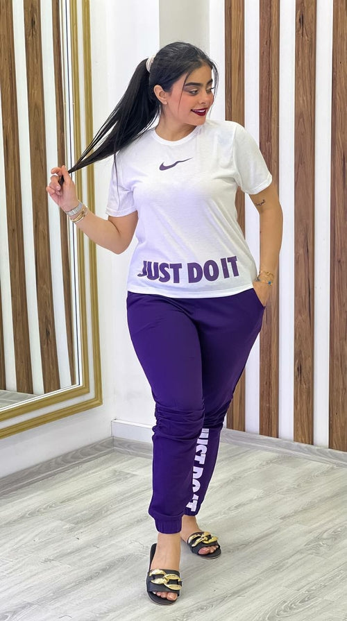 Short Sleeved T-shirt And Jogger Pants Set